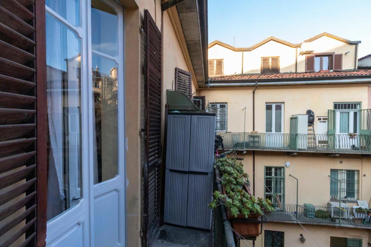 Porta Nuova & San Salvario Roomy Flat Turín Exterior foto