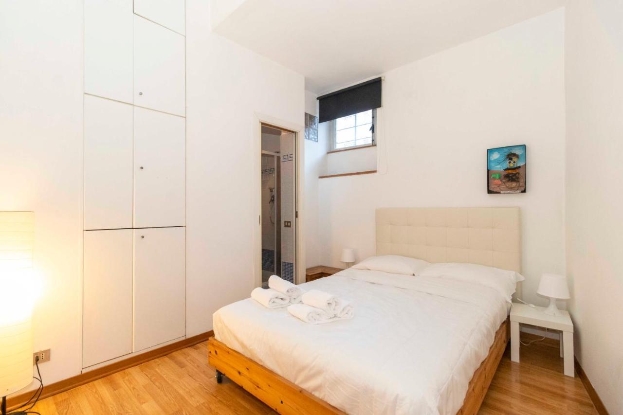 Porta Nuova & San Salvario Roomy Flat Turín Exterior foto