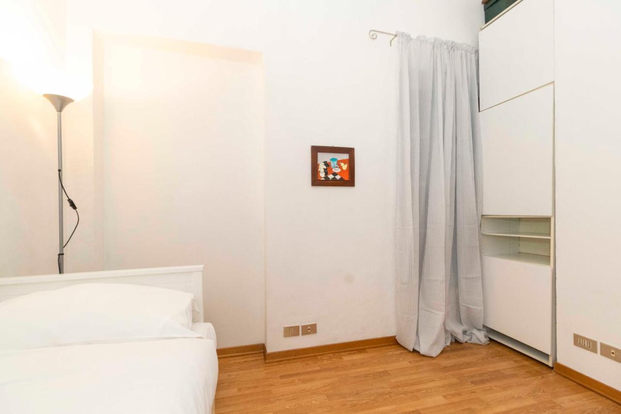 Porta Nuova & San Salvario Roomy Flat Turín Exterior foto